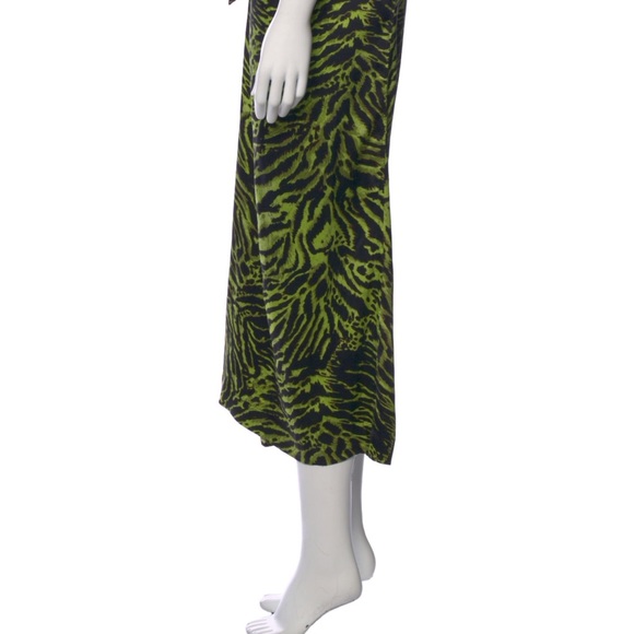 GIANNI tiger print wrap skirt - Picture 3 of 13